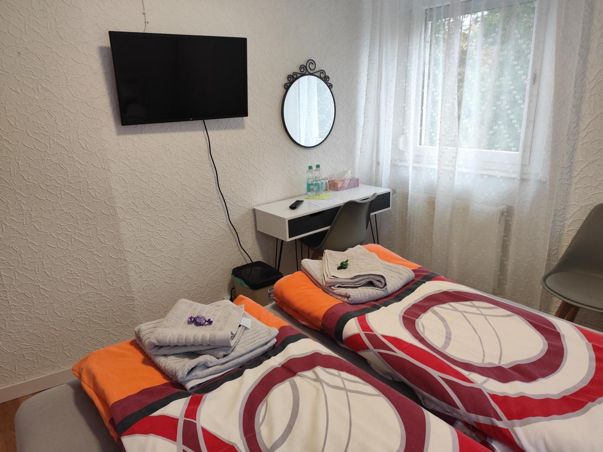 Gästezimmer Boxenstopp